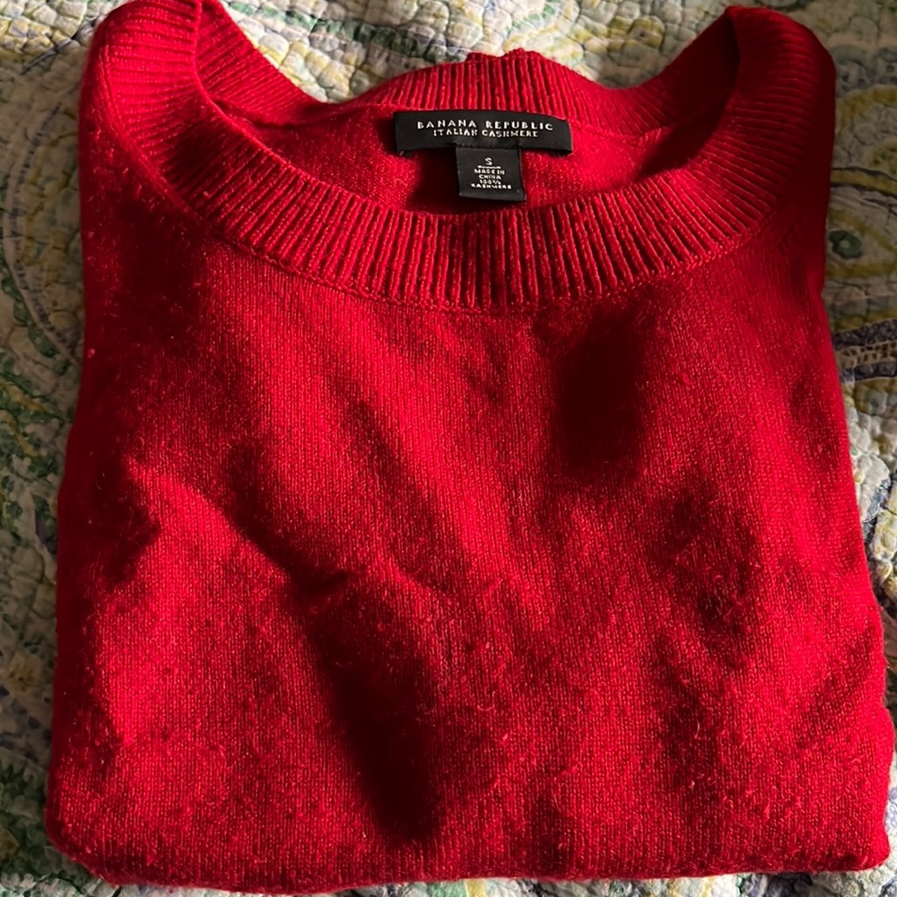 Banana Republic Italian Cashmere Sweater